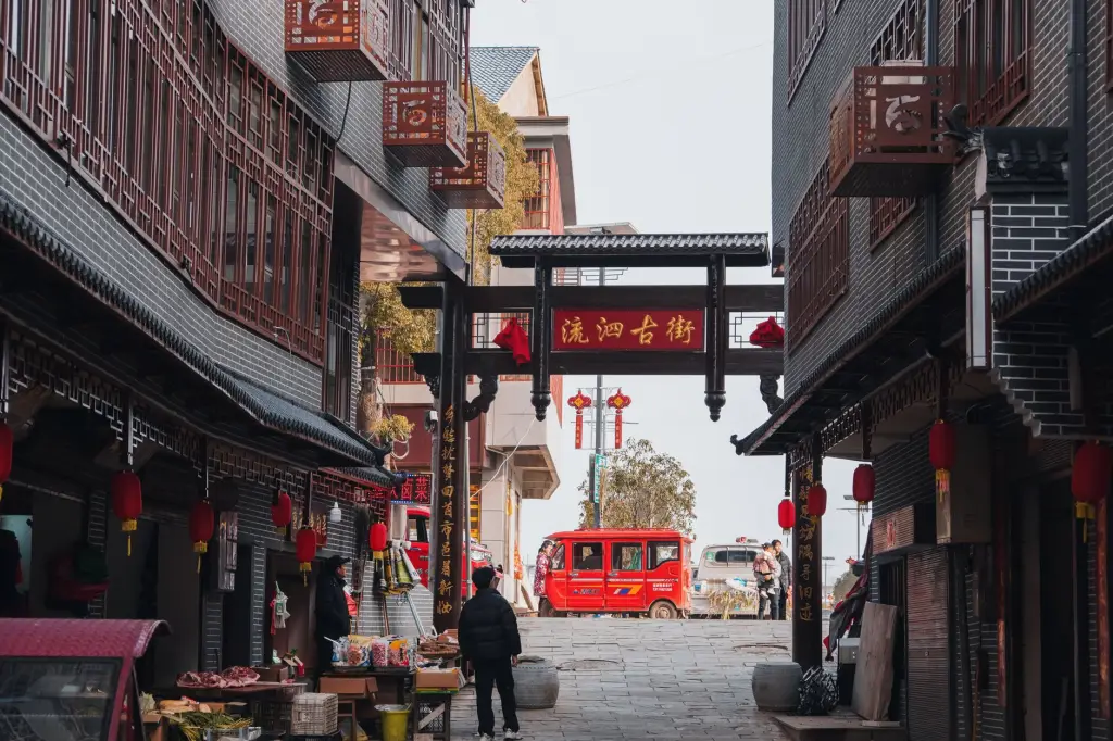 重庆美甲加盟市场分析:如期美甲整店输出模式如何降低开店门槛